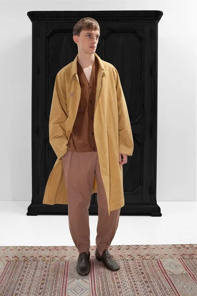 Look 1